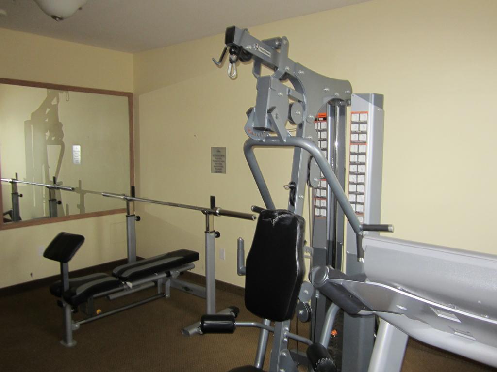 Trend Mountain Hotel & Conference Centre Tumbler Ridge Esterno foto