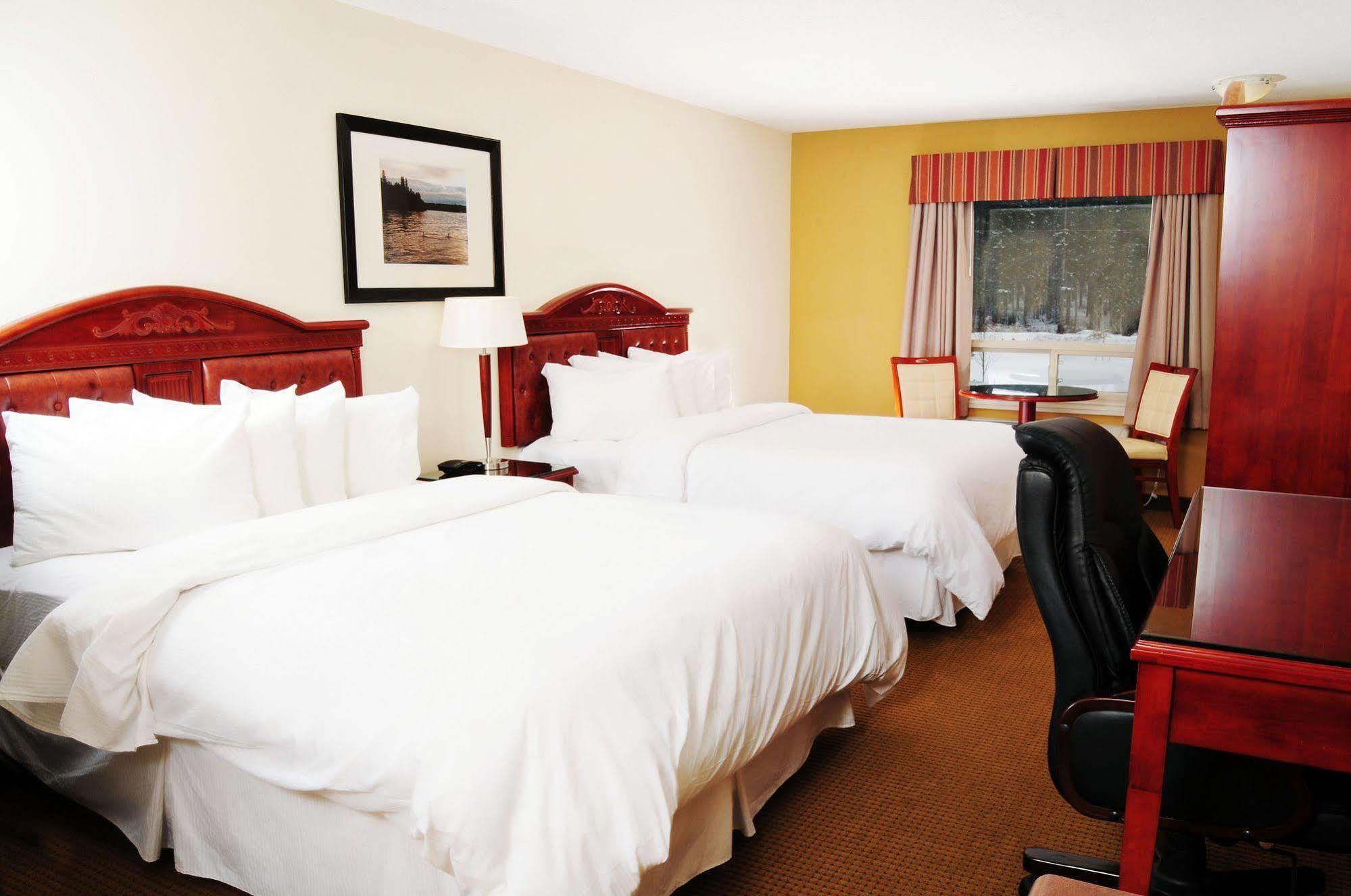 Trend Mountain Hotel & Conference Centre Tumbler Ridge Camera foto